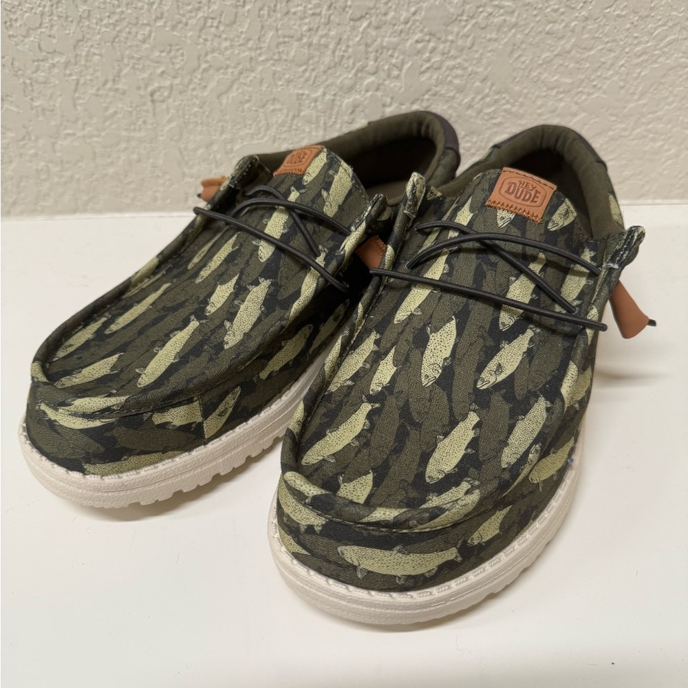 Hey Dude Men's Loafers in Green Camo